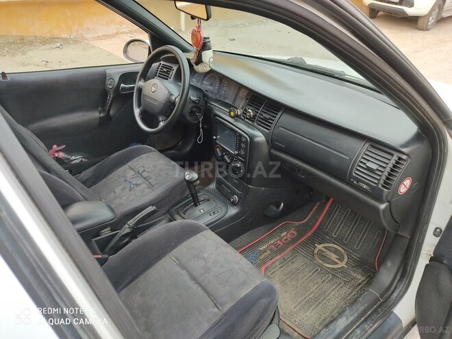 Opel Vectra 1999, 260,000 km - 1.8 л - Bakı