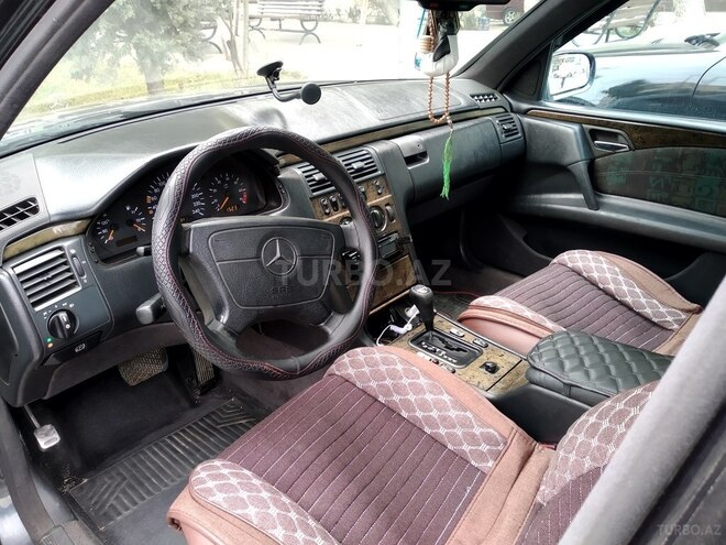 Mercedes E 200 1996, 361,050 km - 2.0 l - Bakı