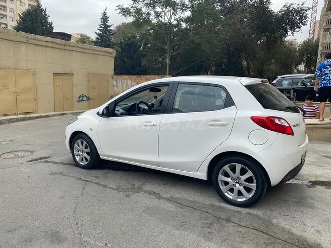 Mazda 2 2014, 105,000 km - 1.5 l - Bakı
