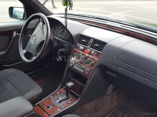 Mercedes C 180 1996, 319,589 km - 1.8 л - Bakı