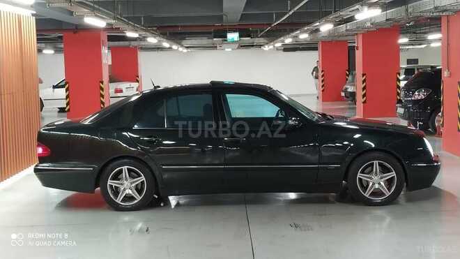Mercedes E 280 2000, 257,100 km - 2.8 l - Gəncə