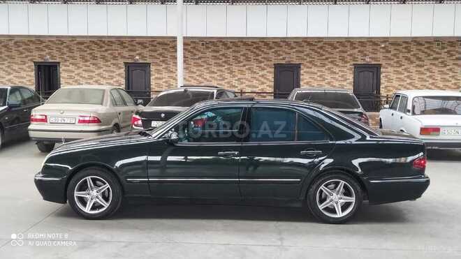 Mercedes E 280 2000, 257,100 km - 2.8 l - Gəncə