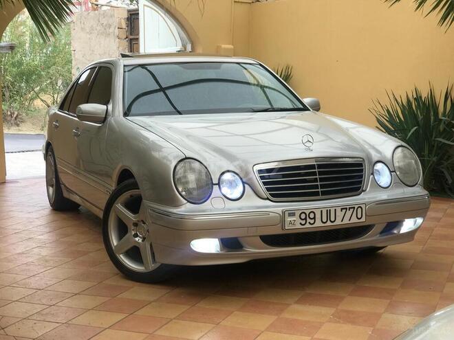 Mercedes E 240 2000, 262,000 km - 2.6 l - Bakı