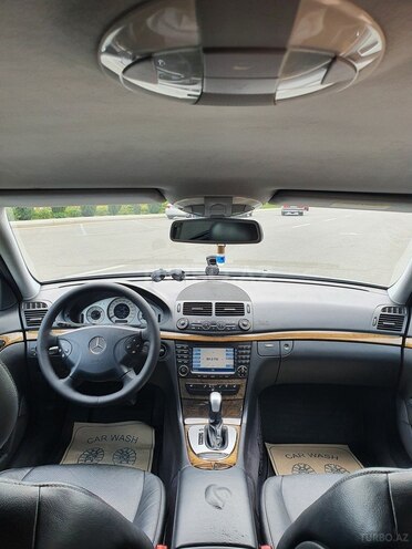 Mercedes E 350 2005, 283,000 km - 3.5 l - Bərdə