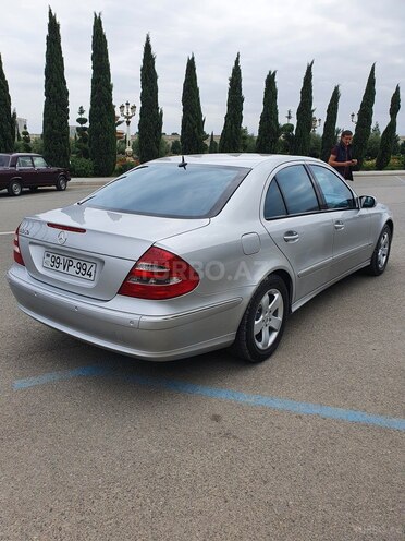 Mercedes E 350 2005, 283,000 km - 3.5 l - Bərdə