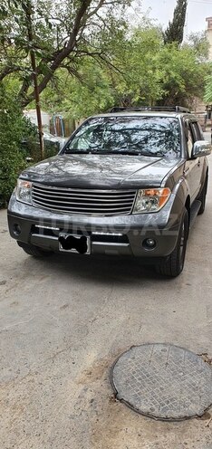 Nissan Pathfinder 2005, 325,294 km - 4.0 l - Bakı