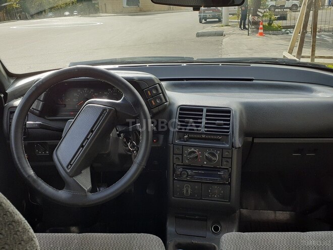 LADA (VAZ) 2112 2001, 799,999 km - 1.6 l - Qax