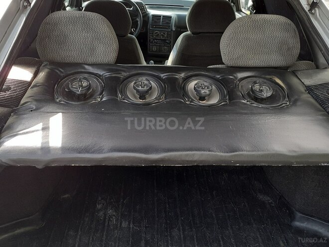 LADA (VAZ) 2112 2001, 799,999 km - 1.6 l - Qax
