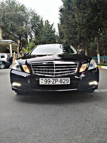 Mercedes E 350 2011, 180,000 km - 3.5 l - Bakı