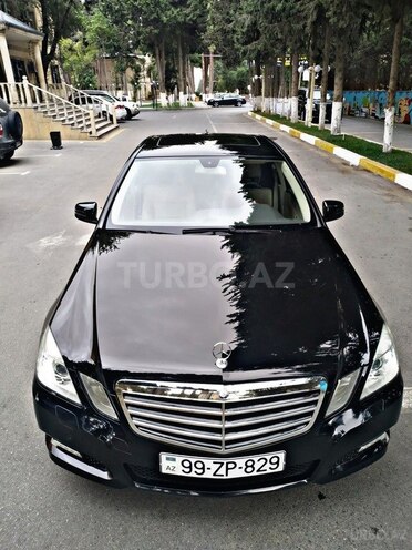 Mercedes E 350 2011, 180,000 km - 3.5 l - Bakı