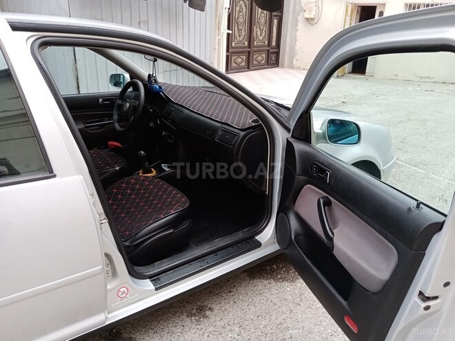 Volkswagen Golf 1998, 230,000 km - 2.0 л - Bakı