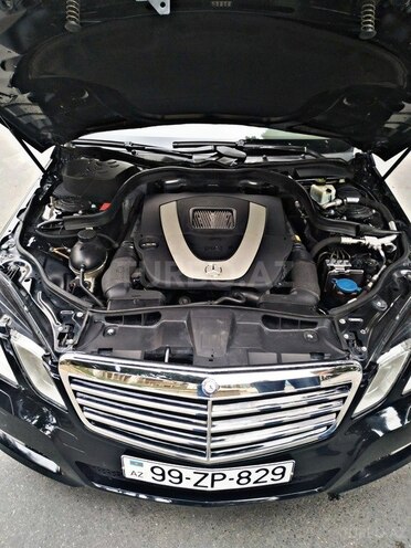 Mercedes E 350 2011, 180,000 km - 3.5 l - Bakı