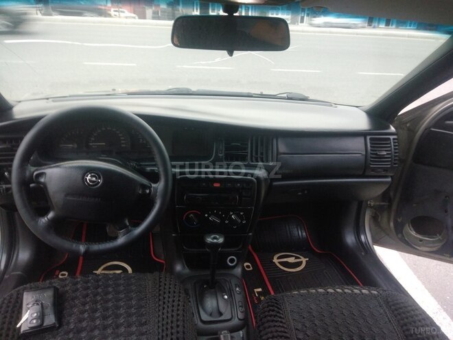 Opel Vectra 1996, 585,558 km - 1.8 l - Bakı