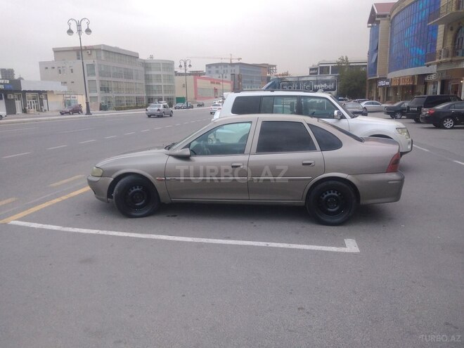 Opel Vectra 1996, 585,558 km - 1.8 l - Bakı