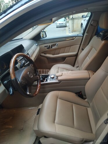 Mercedes E 350 2011, 180,000 km - 3.5 l - Bakı