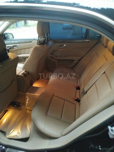 Mercedes E 350 2011, 180,000 km - 3.5 l - Bakı