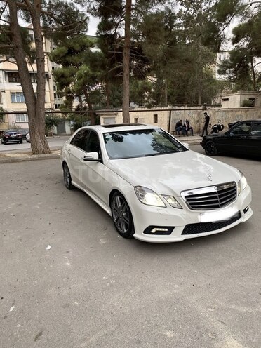 Mercedes E 350 2009, 270,000 km - 3.5 l - Bakı