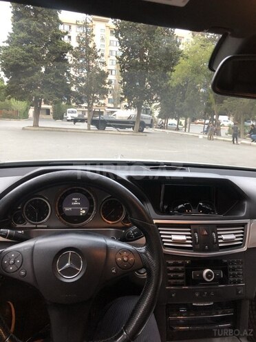 Mercedes E 350 2009, 270,000 km - 3.5 l - Bakı