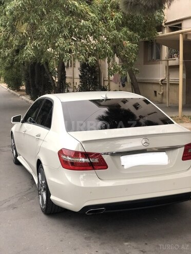 Mercedes E 350 2009, 270,000 km - 3.5 l - Bakı