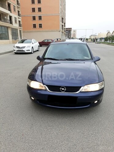 Opel Vectra 1999, 357,143 km - 1.6 l - Sumqayıt
