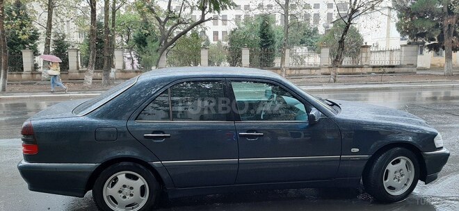 Mercedes C 240 1998, 228,818 km - 2.4 l - Gəncə
