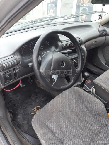 Opel Astra 1994, 600,045 km - 1.7 л - Bakı