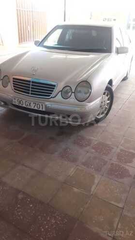 Mercedes E 280 2001, 212,000 km - 2.8 л - Şəmkir