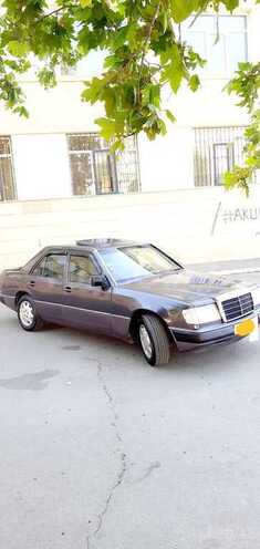 Mercedes E 250 1993, 450,000 km - 2.5 l - Bakı