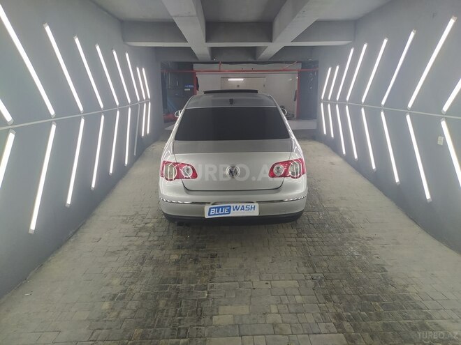 Volkswagen Passat 2005, 323,658 km - 2.0 л - Bakı