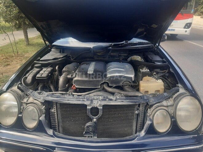 Mercedes E 220 2000, 480,175 km - 2.2 л - Bakı