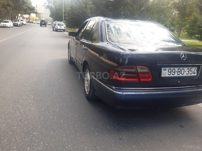 Mercedes E 220 2000, 480,175 km - 2.2 л - Bakı