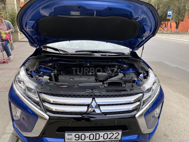 Mitsubishi Eclipse Cross 2020, 14,000 km - 2.0 l - Bakı