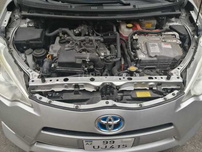Toyota Prius C 2013, 85,000 km - 1.5 l - Bakı