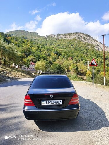 Mercedes C 240 2000, 372,472 km - 2.6 l - Quba