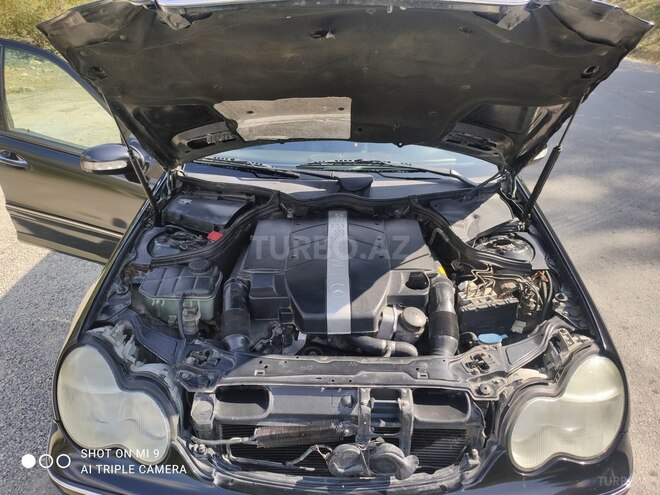 Mercedes C 240 2000, 372,472 km - 2.6 l - Quba