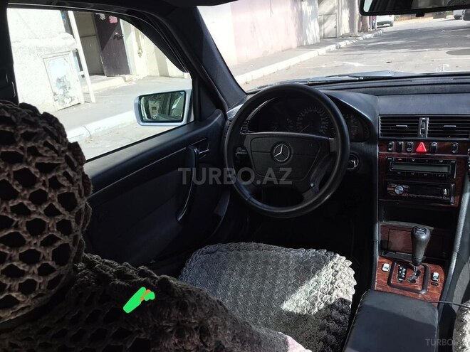 Mercedes C 240 1999, 300,000 km - 2.4 л - Bakı