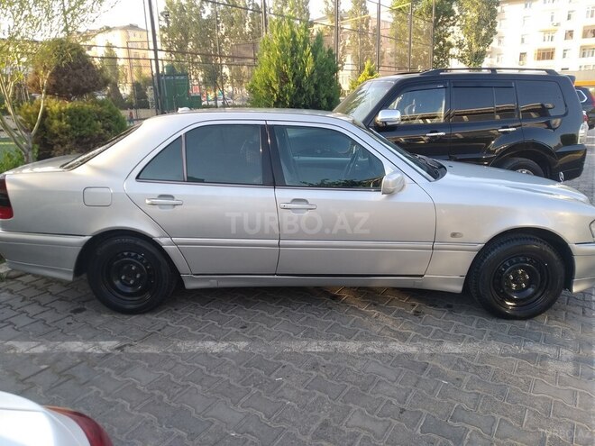 Mercedes C 240 1998, 331,000 km - 2.4 l - Bakı