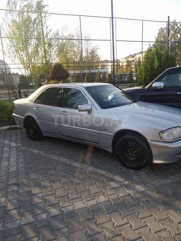 Mercedes C 240 1998, 331,000 km - 2.4 l - Bakı