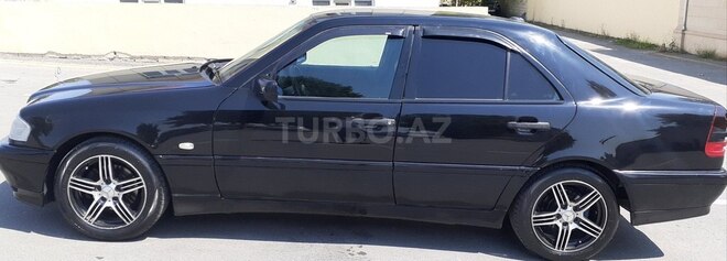 Mercedes C 180 1999, 284,000 km - 1.8 l - Bakı