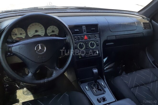 Mercedes C 180 1999, 284,000 km - 1.8 l - Bakı