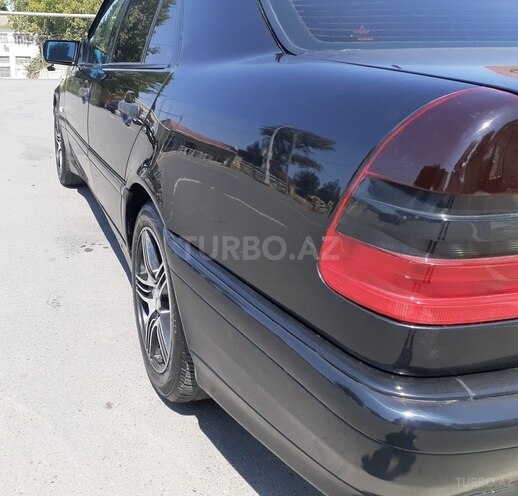 Mercedes C 180 1999, 284,000 km - 1.8 l - Bakı