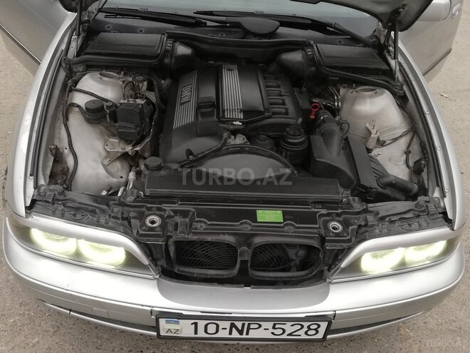 BMW 528 2000, 275,497 km - 2.8 l - Bakı