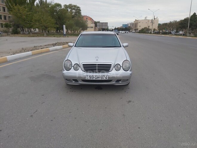 Mercedes E 270 1999, 290,500 km - 2.7 л - Sumqayıt