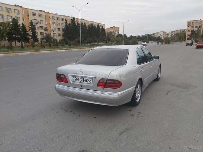 Mercedes E 270 1999, 290,500 km - 2.7 л - Sumqayıt