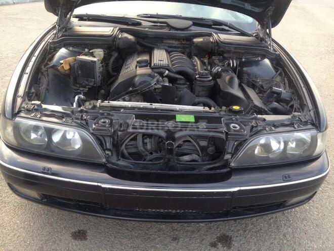 BMW 523 1997, 250,000 km - 2.5 л - Gəncə
