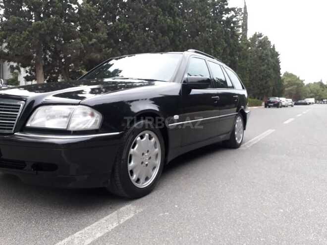 Mercedes C 220 1999, 325,080 km - 2.2 л - Sumqayıt