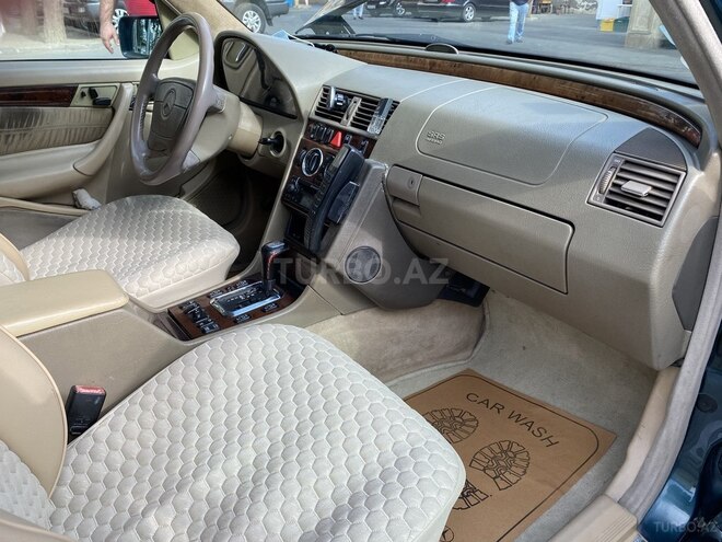 Mercedes C 280 1998, 310,000 km - 2.8 l - Bakı