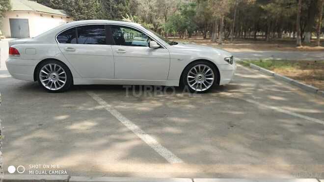 BMW 735 2001, 280,000 km - 3.5 l - Sumqayıt