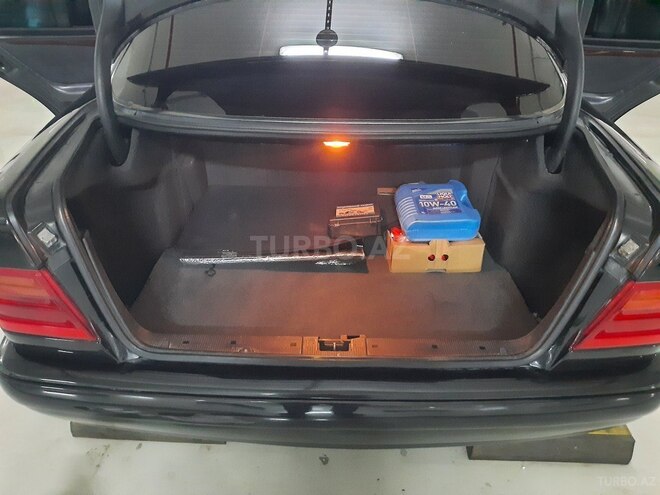 Mercedes E 240 1998, 316,000 km - 2.4 l - Bakı