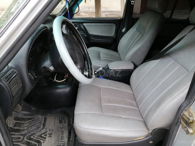 GAZ 3110 2003, 220,000 km - 2.3 l - Bakı